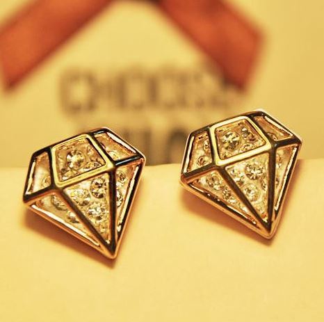 Love Diamond Statement Earrings (white) Aebgea