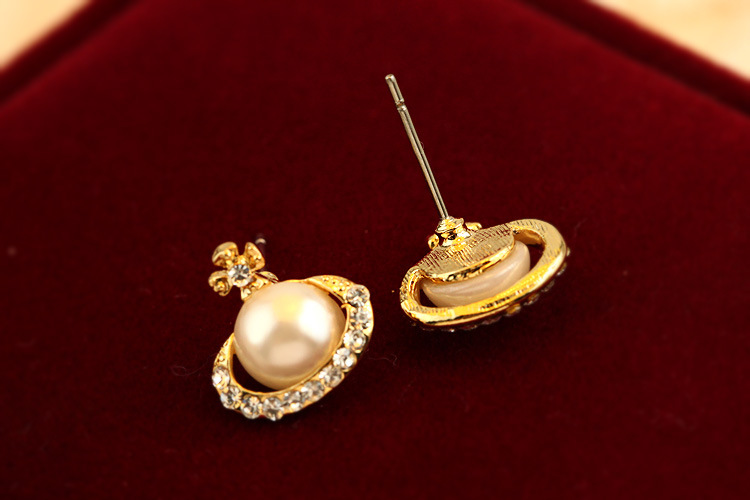 Sweet Pearl Diamond Stud Earrings Mqe on Luulla