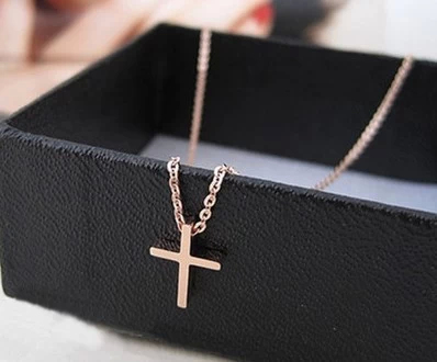 Mini Cross Necklace Mwl